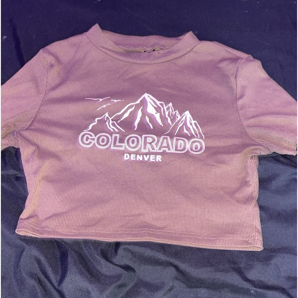 A brown T-shirt crop top.